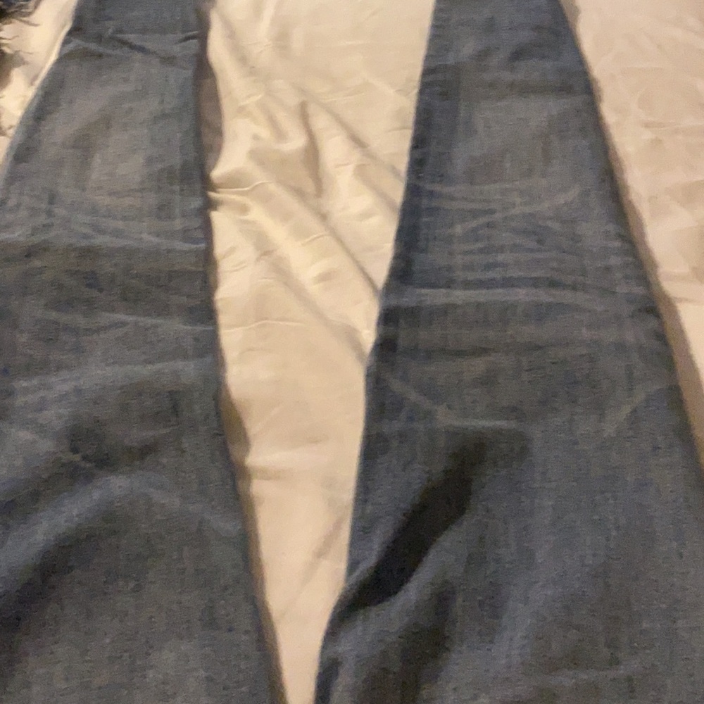 Jeans - Picture 5 of 16